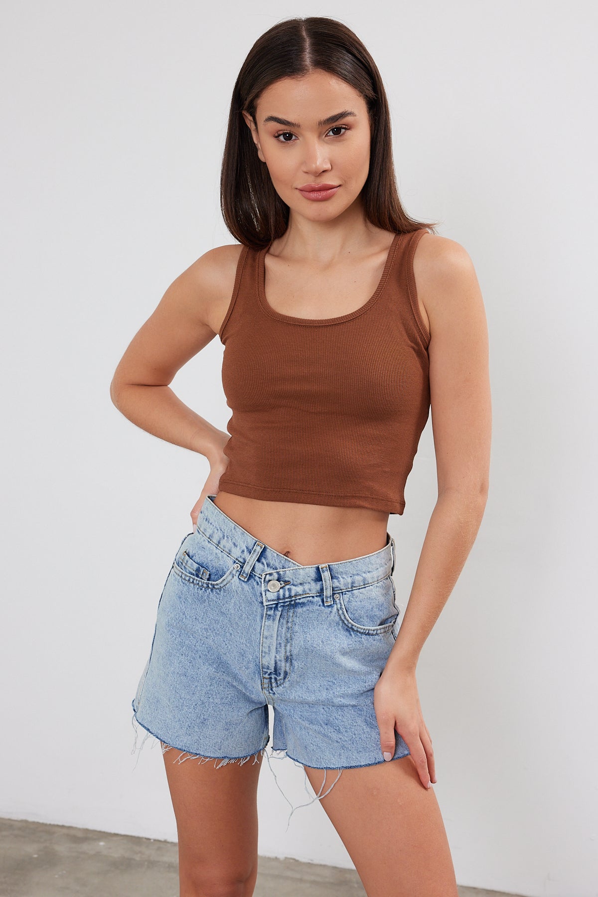 Womens Scoop Neck Tank Top U Neck Ribbed Crop Top 2465 S-M-L (2-2-2) 6 PIECES