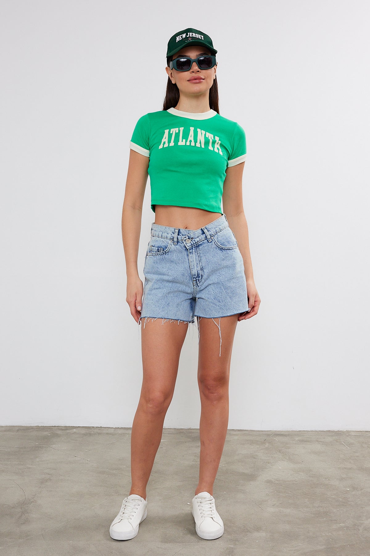Crop T-Shirt Two Tone "Atlanta" Printed Crop Top (S-M-L / 2-2-2) 6 Pieces