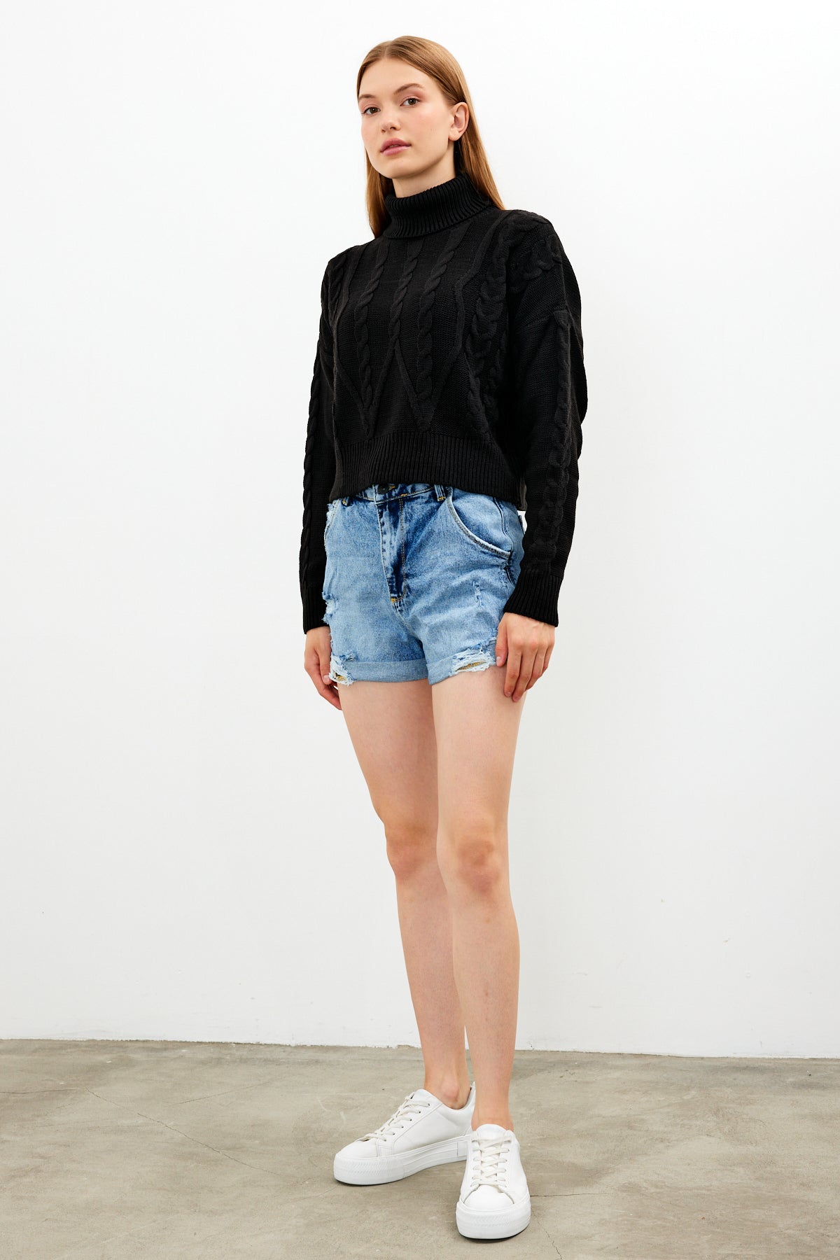 Oversized Turtleneck Sweater Solid Color With Knit Details - SKU: 1232