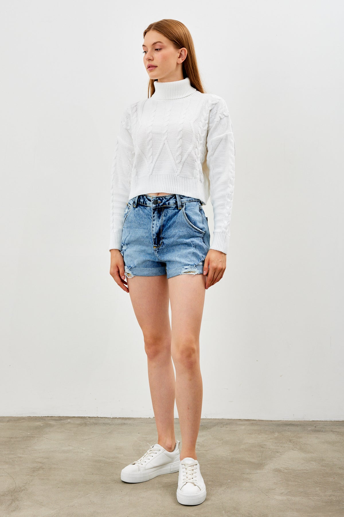 Oversized Turtleneck Sweater Solid Color With Knit Details - SKU: 1232