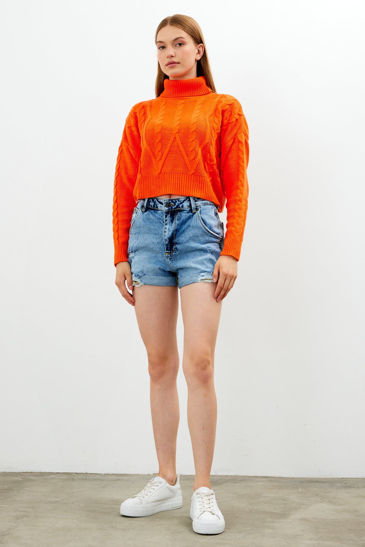 Oversized Turtleneck Sweater Solid Color With Knit Details - SKU: 1232