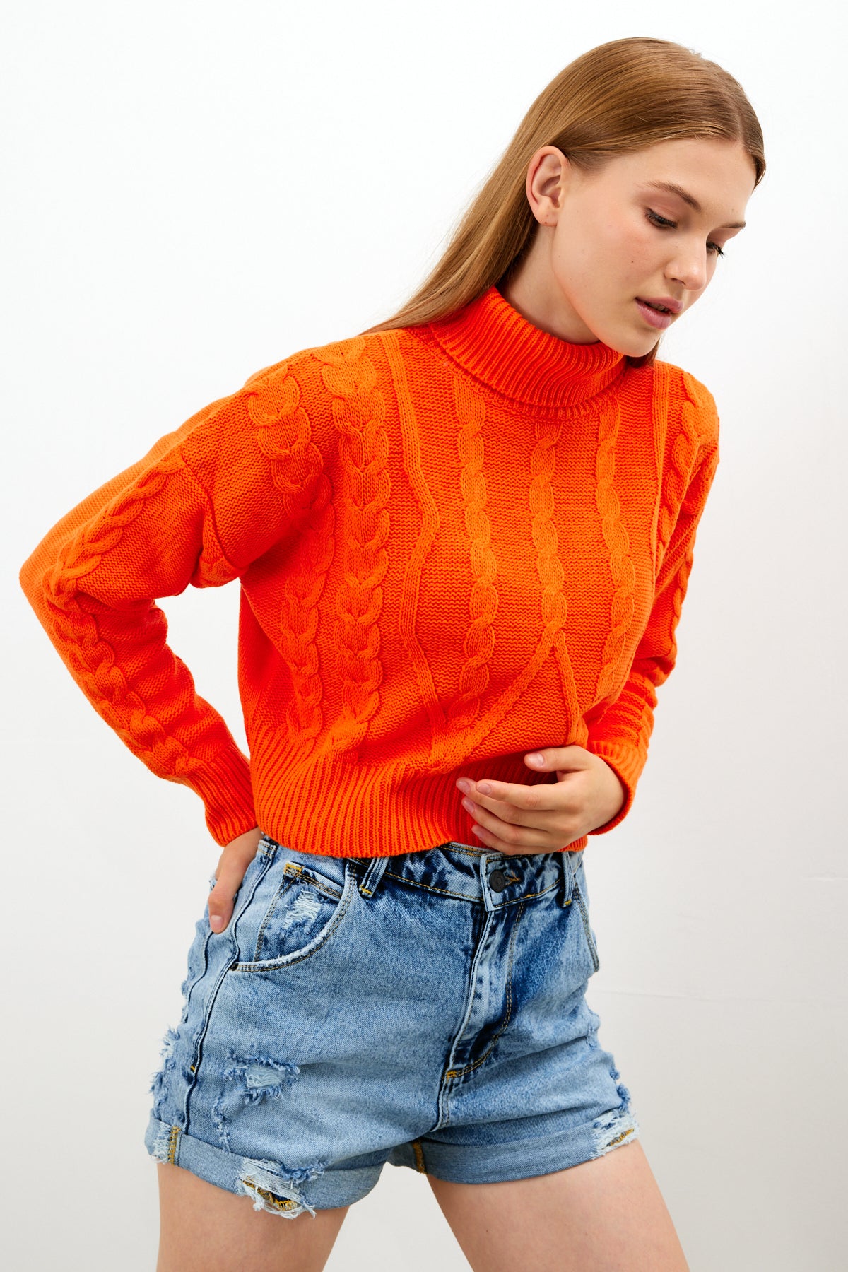 Oversized Turtleneck Sweater Solid Color With Knit Details - SKU: 1232