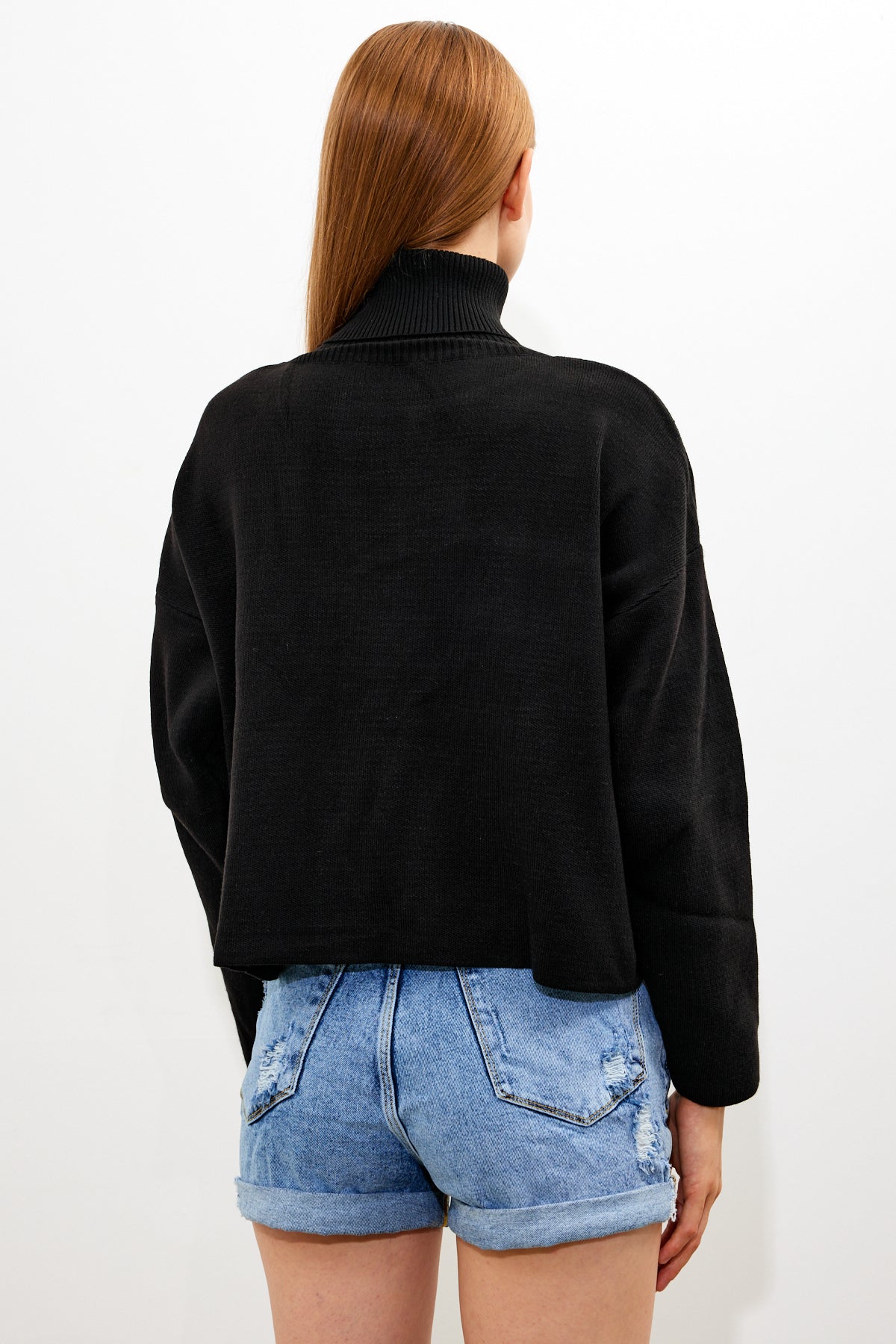 Oversized Solid Color Turtleneck Sweater - SKU: 1079