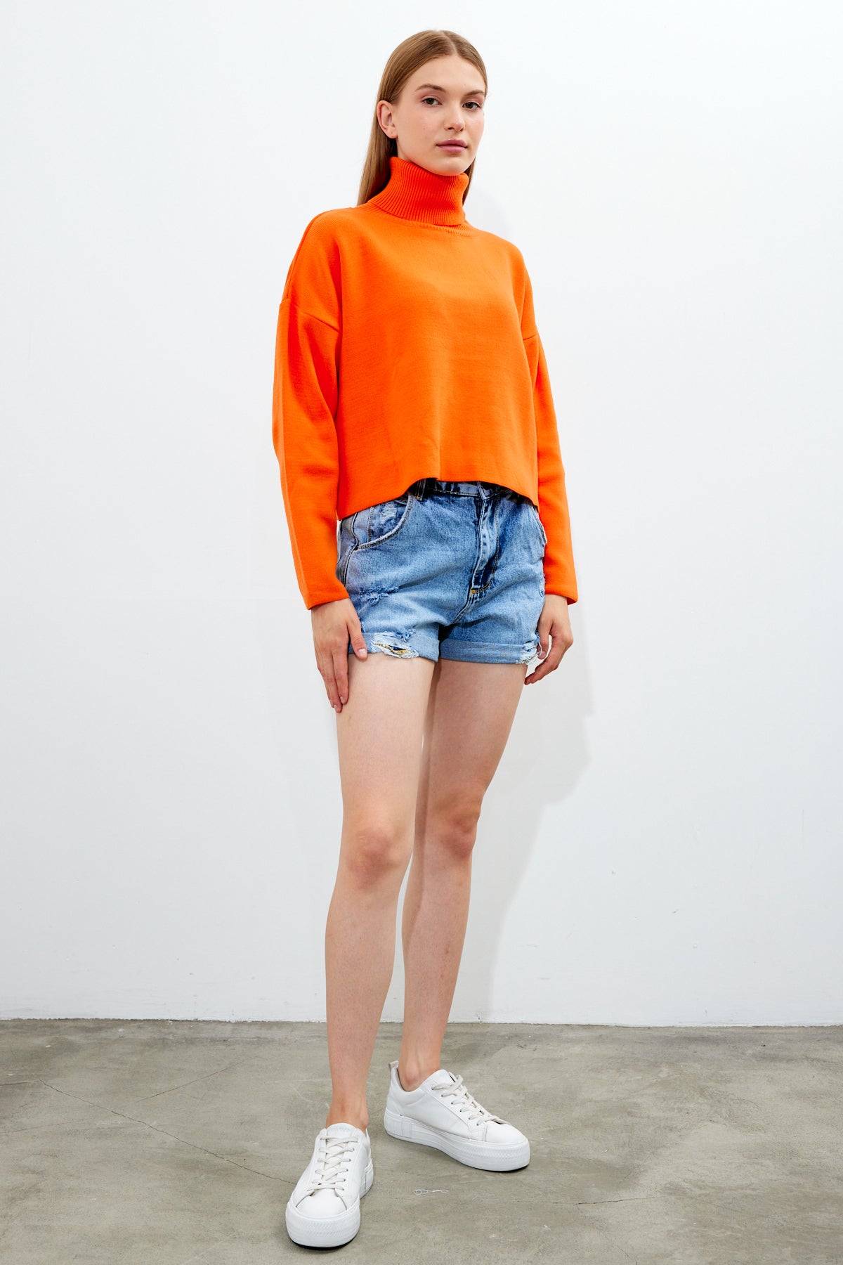 Oversized Solid Color Turtleneck Sweater - SKU: 1079