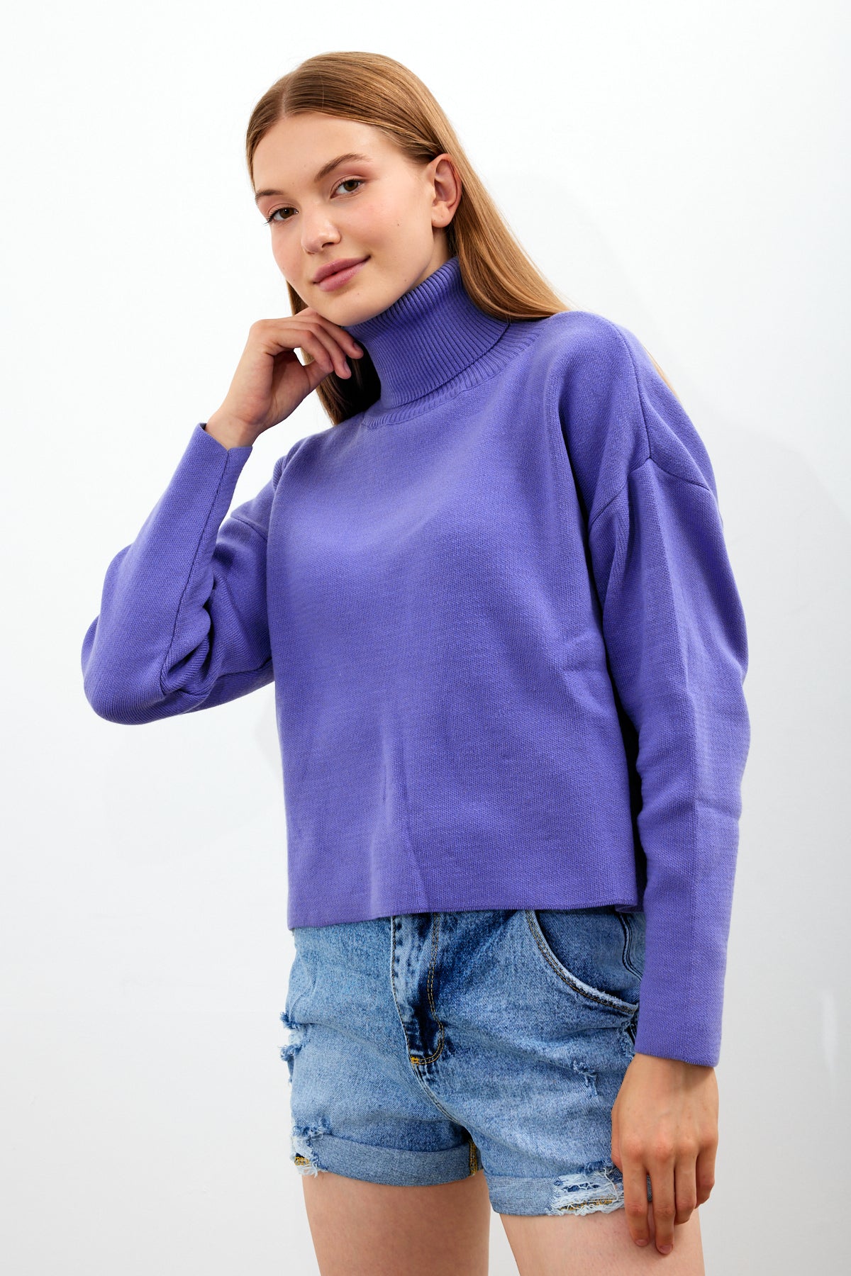 Oversized Solid Color Turtleneck Sweater - SKU: 1079