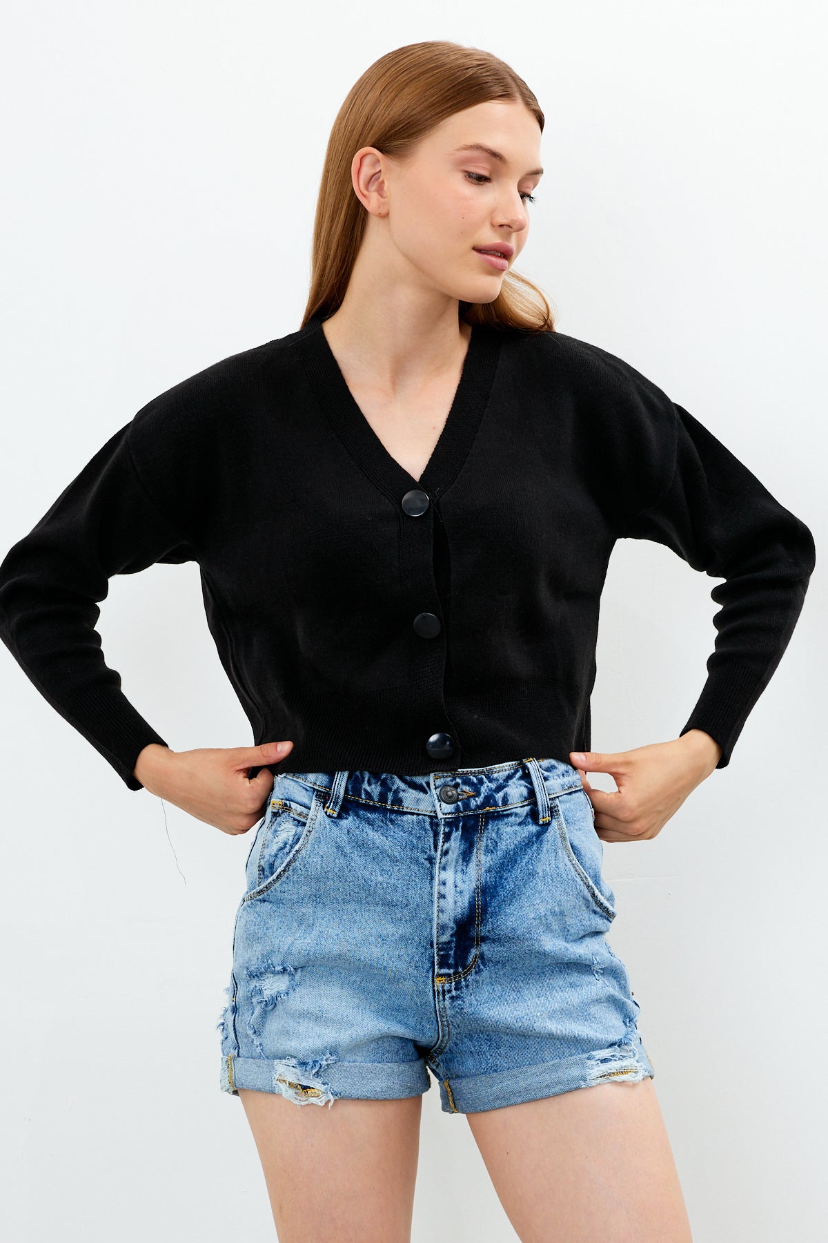 Cropped Solid Color Cardigan 3 Button - SKU: 1135