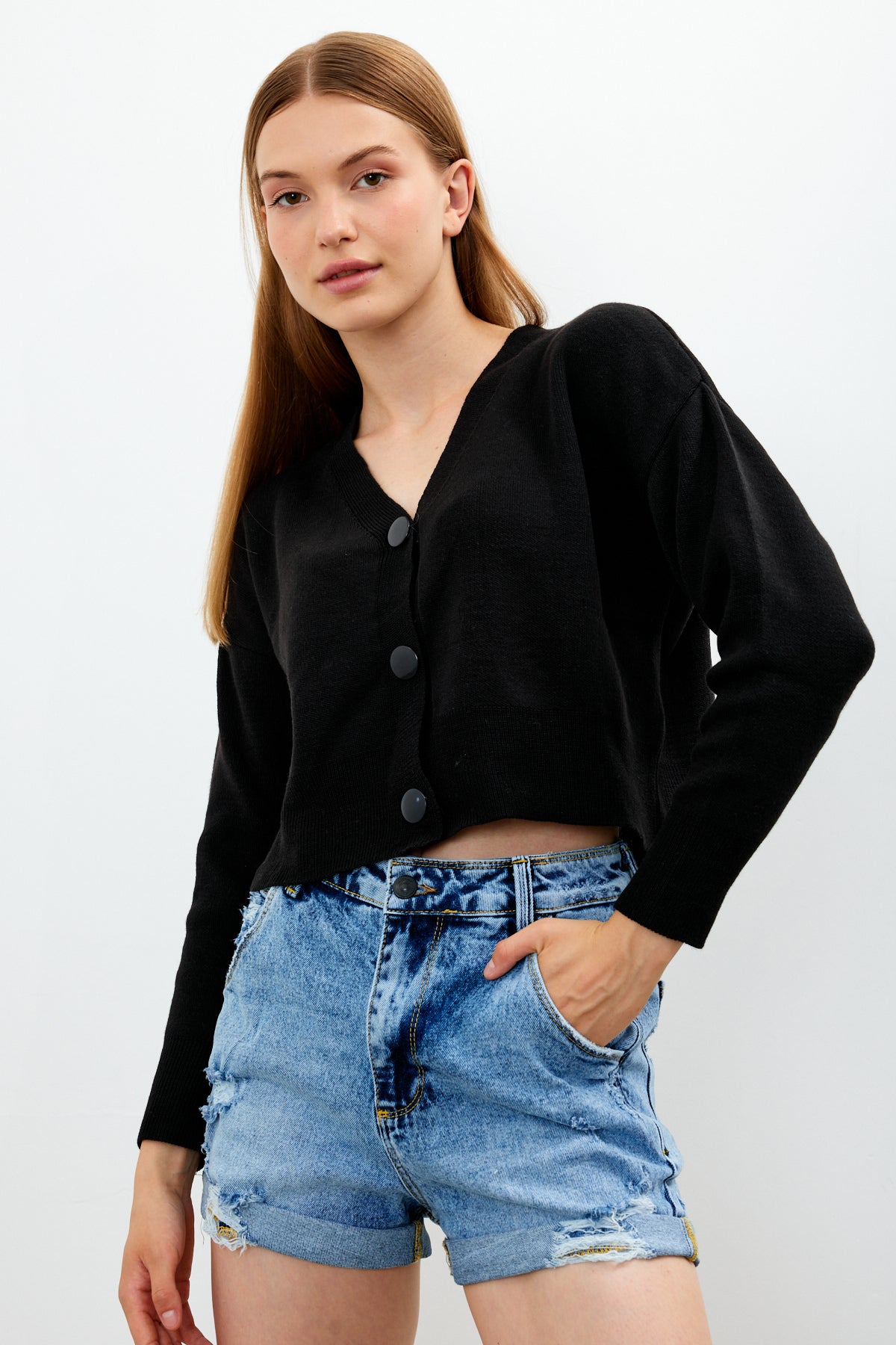 Cropped Solid Color Cardigan 3 Button - SKU: 1135