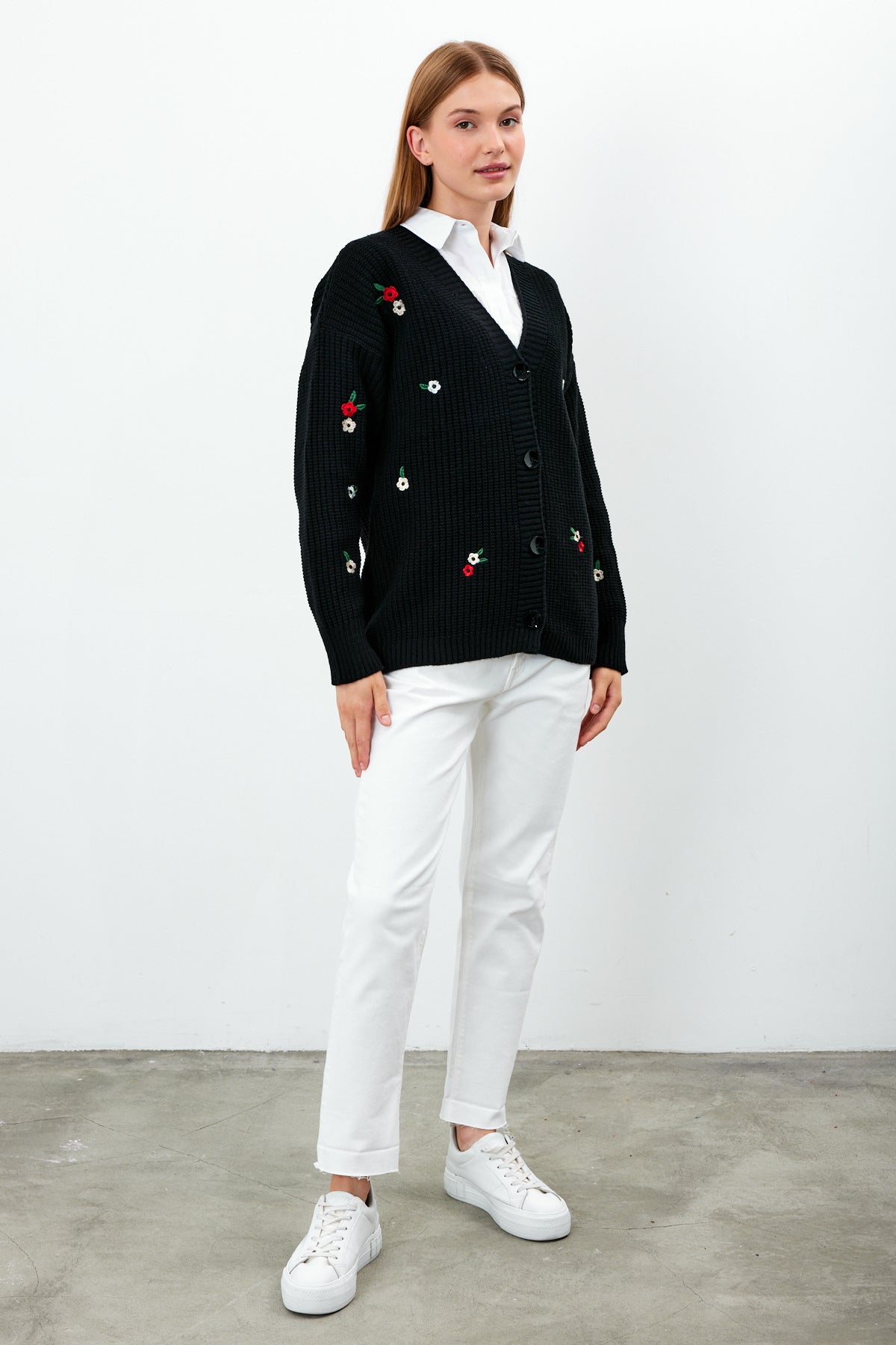 Middle Length Knit Cardigan Flower Embroidery Detailed - SKU: 3830